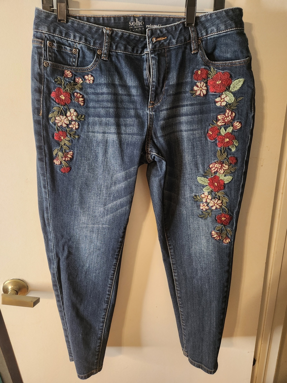 Soho Women's Boyfriend Jeans with Red Floral Embroidery - Blue